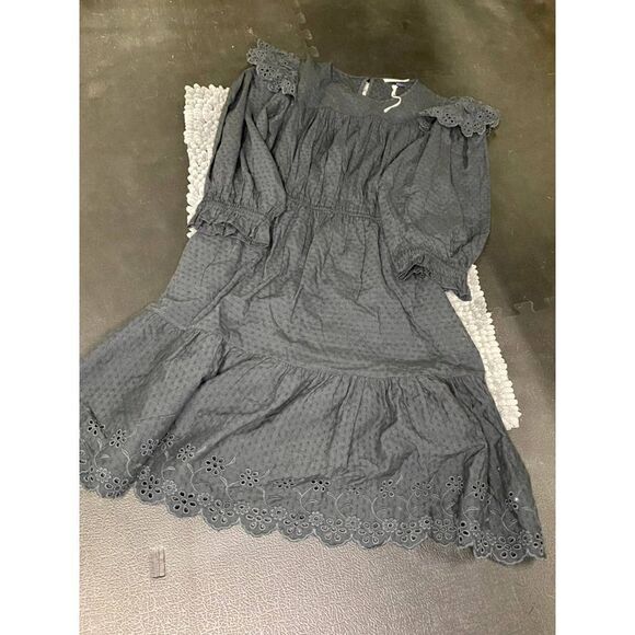 Universal Thread Black long sleeve dress - Picture 2 of 4